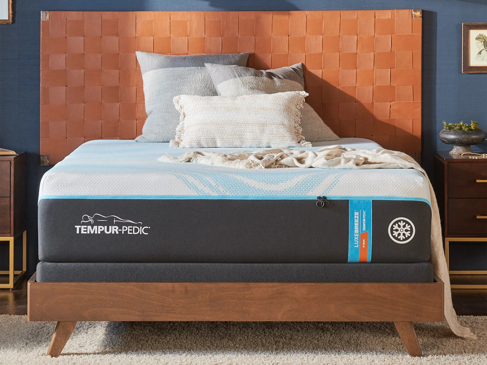 Tempur-Pedic LuxeBreeze Firm